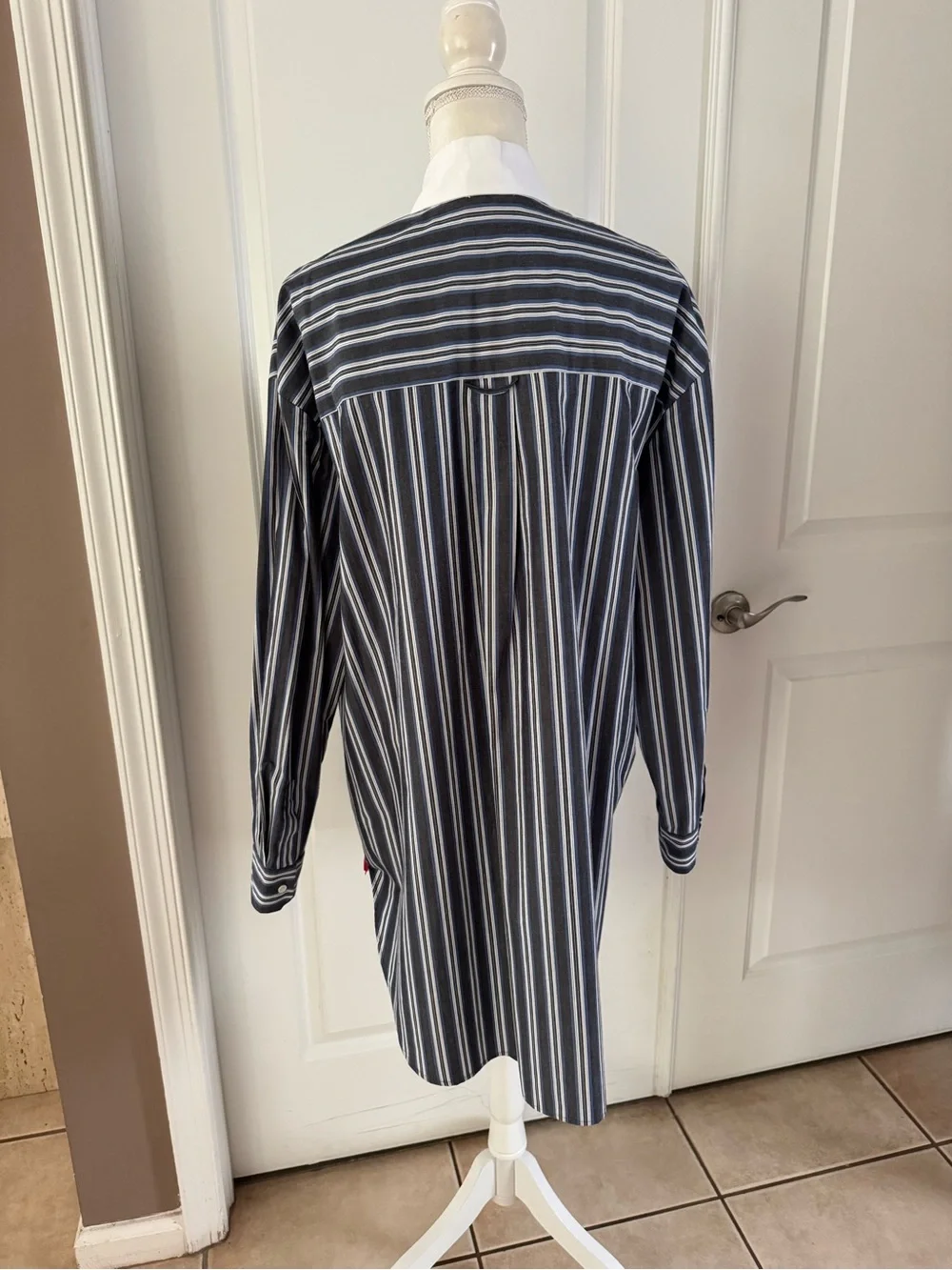 Sandro Oversized striped shirt. Size 3 = French 40 / US 8. MSRP $340 - Picture 12 of 17